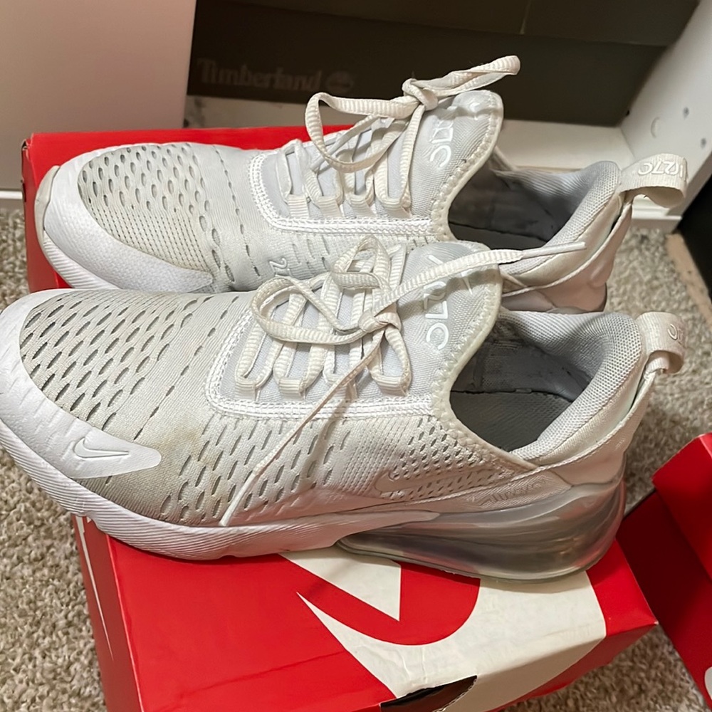 gradeschool air max 270